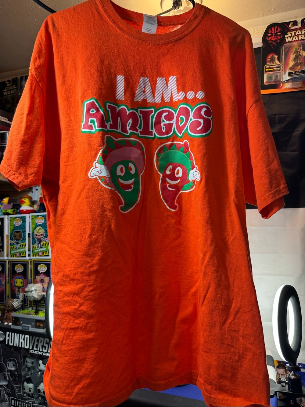 I AM Amigos Employee Convenience Store Orange Graphic Mens Gildan Shirt Size 2XL
